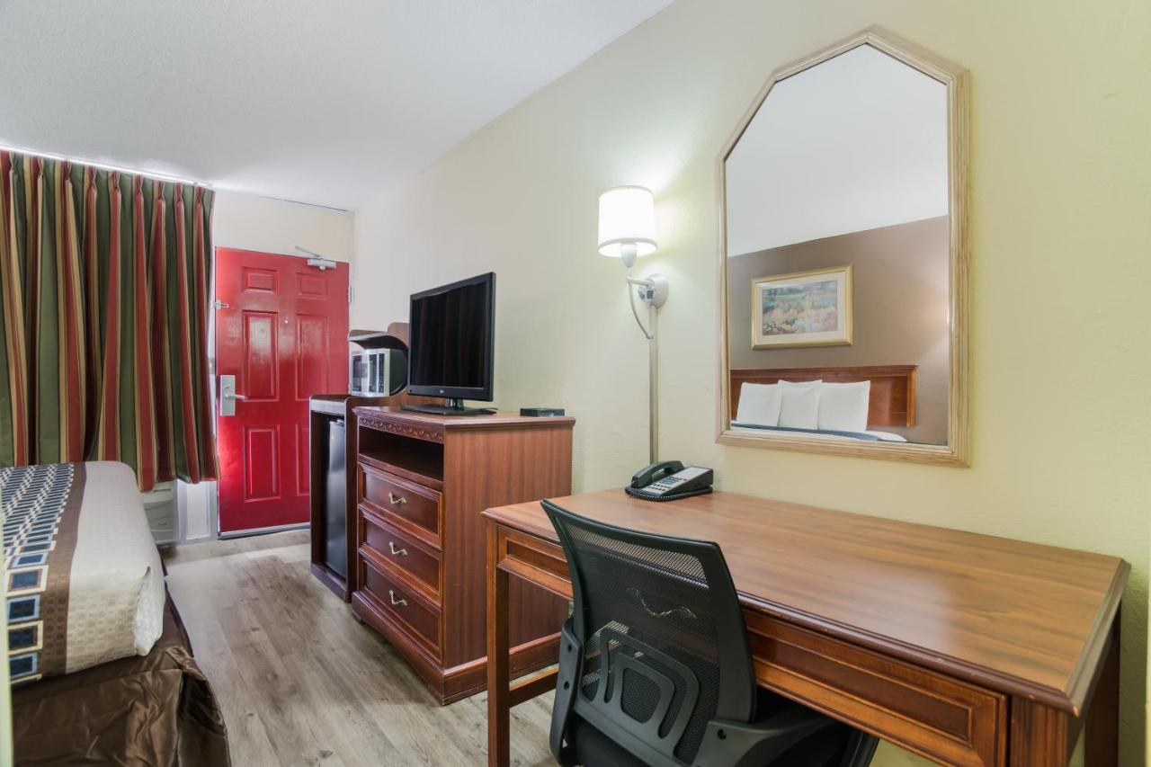 Americas Best Value Inn Tulsa I-44 Oakhurst Dış mekan fotoğraf