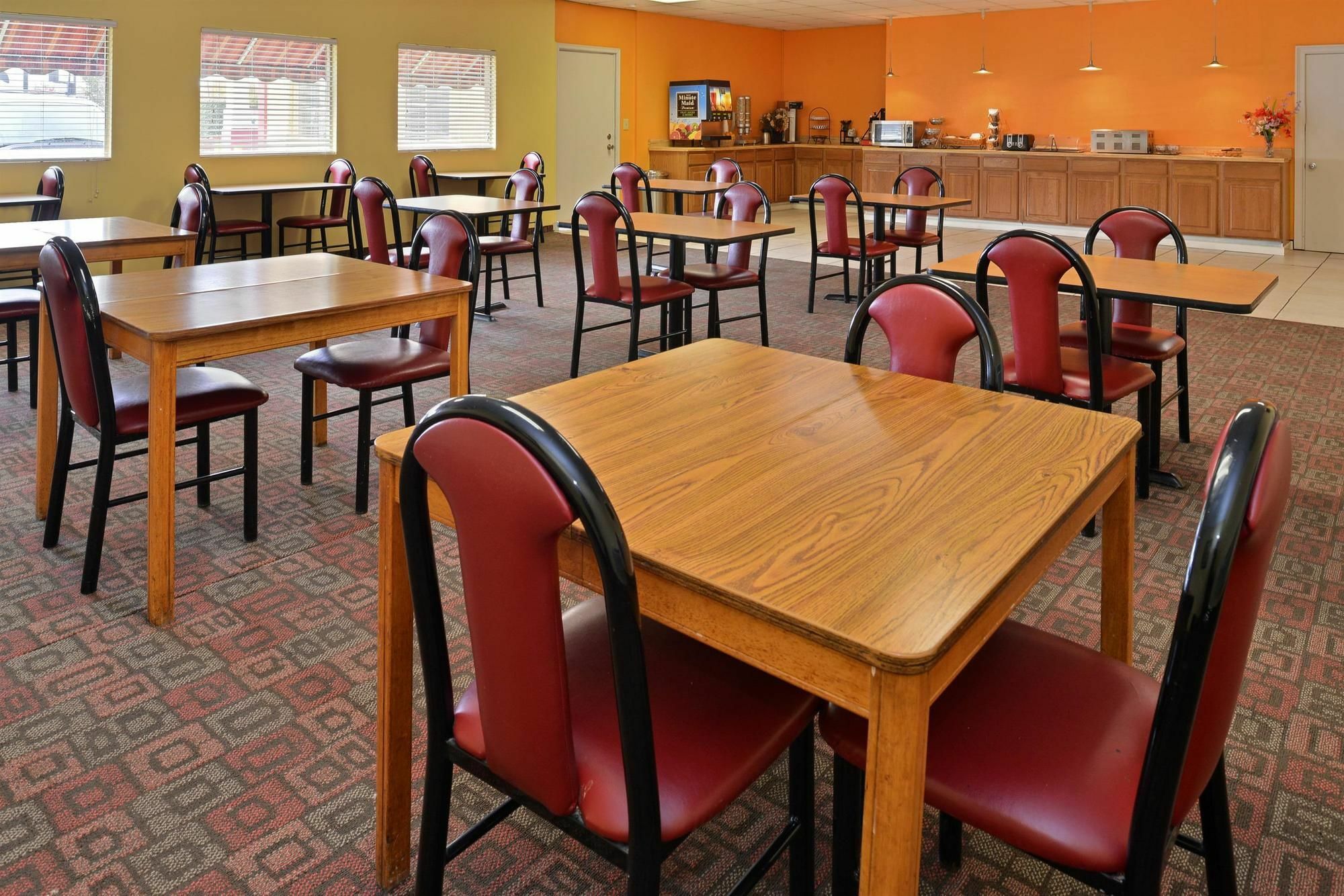 Americas Best Value Inn Tulsa I-44 Oakhurst Dış mekan fotoğraf