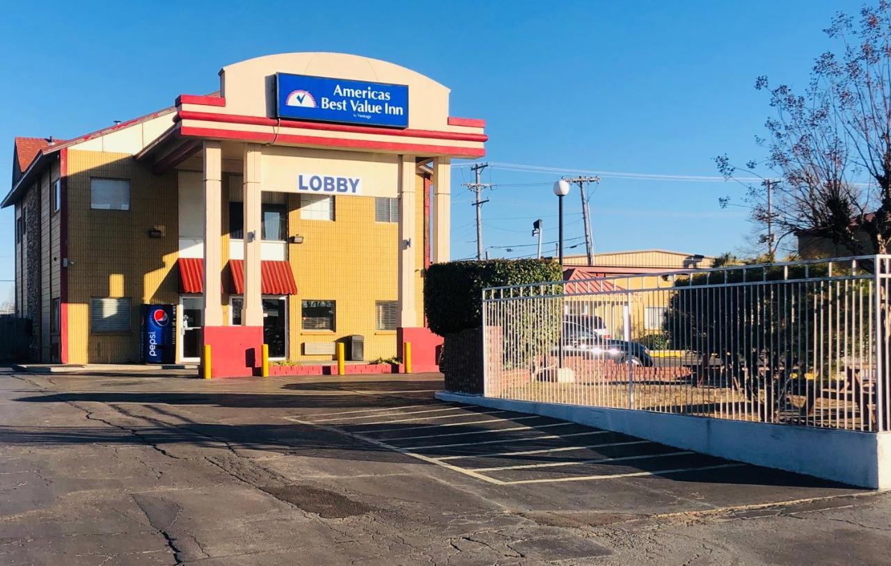 Americas Best Value Inn Tulsa I-44 Oakhurst Dış mekan fotoğraf
