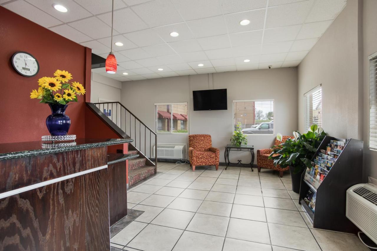 Americas Best Value Inn Tulsa I-44 Oakhurst Dış mekan fotoğraf